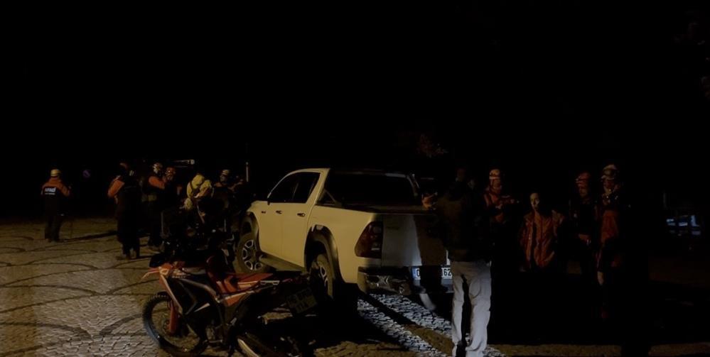 Uludağ’da silahını emanete vermek istemeyen 2 arkadaş ormanda kayboldu