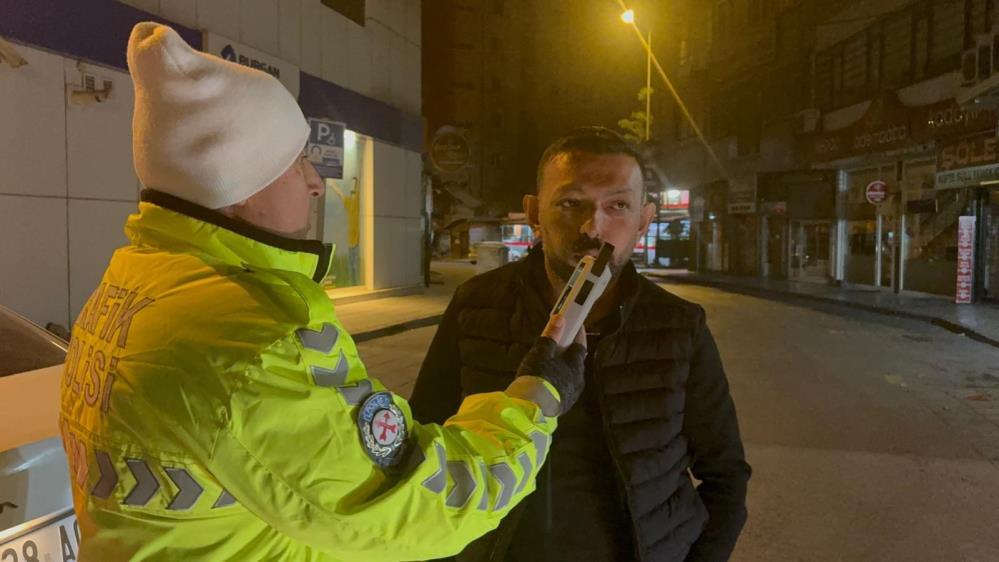 Kayseri'de polisten kaçan sürücü, 6 gün arayla ikinci kez alkollü yakalandı