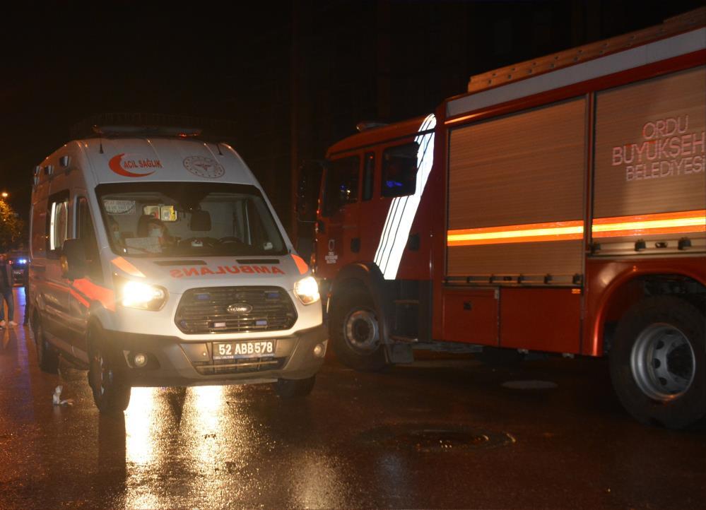 Ordu Ünye'de işçilerin kaldığı binada yangın çıktı
