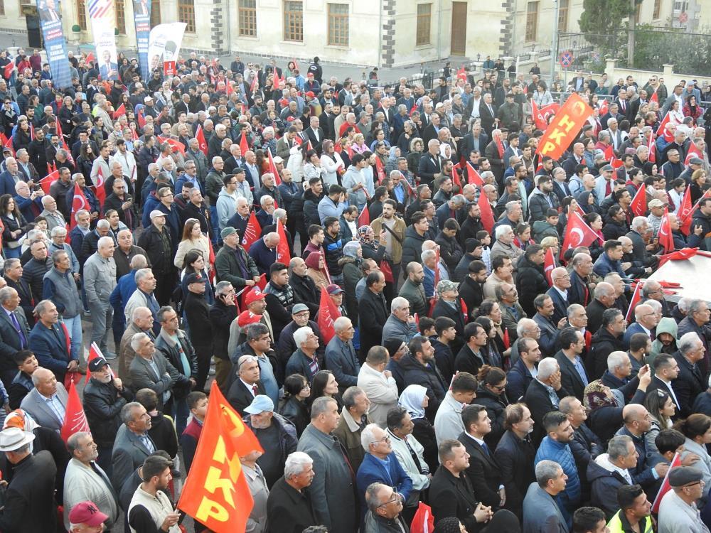 Özgür Özel'den Kilis'te iddialı sözler: "İktidarı değiştireceğiz, vizesiz bir Avrupa getireceğiz"