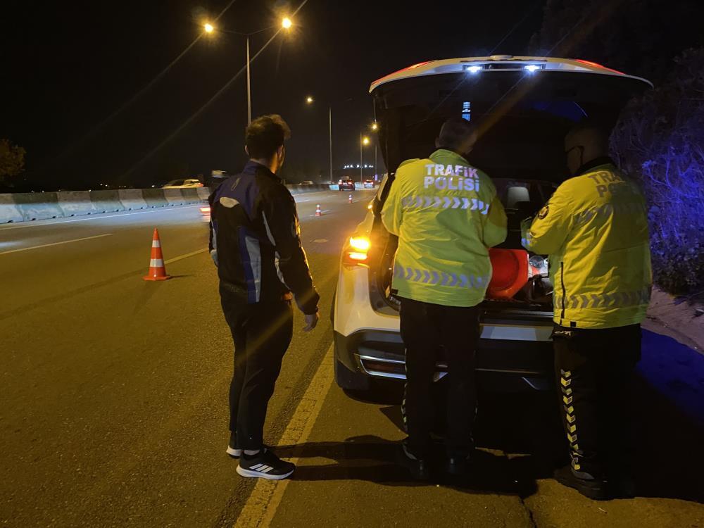 Bursa'da alkollü sürücü dehşeti: Motosiklete çarptı ve kaçtı!