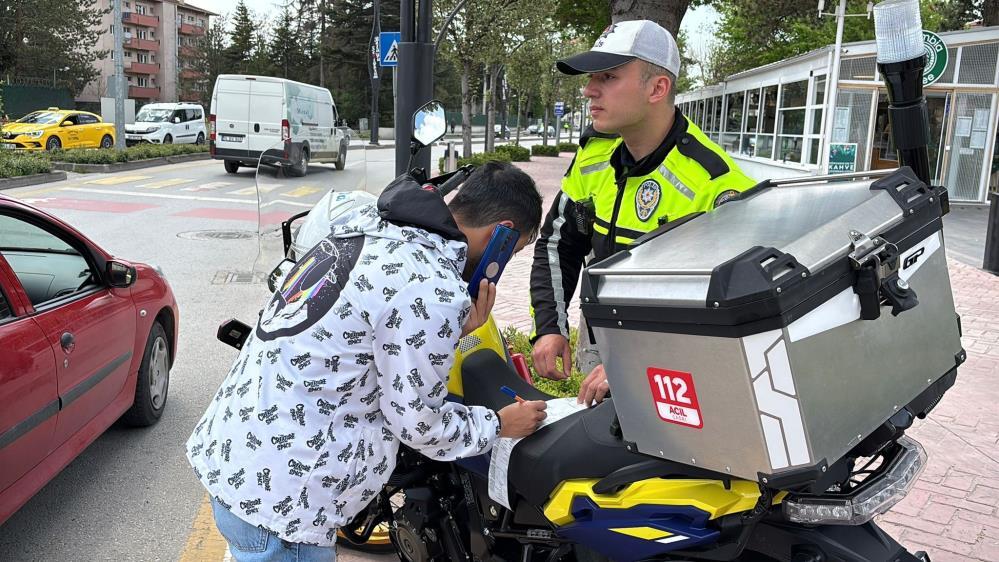 Bolu'da trafik polisleri sürücülere 8 milyon TL trafik cezası kesti!