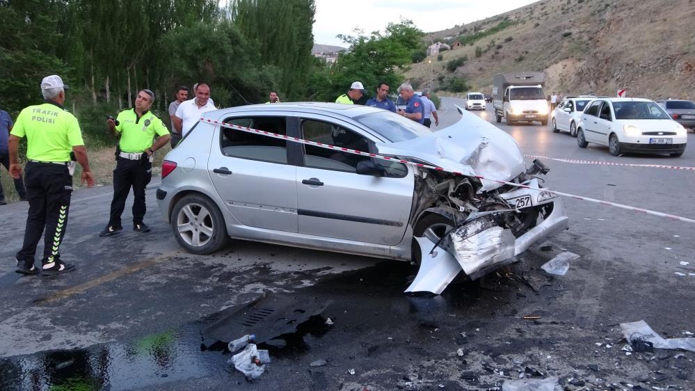 Malatya Yeşilyurt’ta meydana gelen kazada 11 kişi yaralandı!