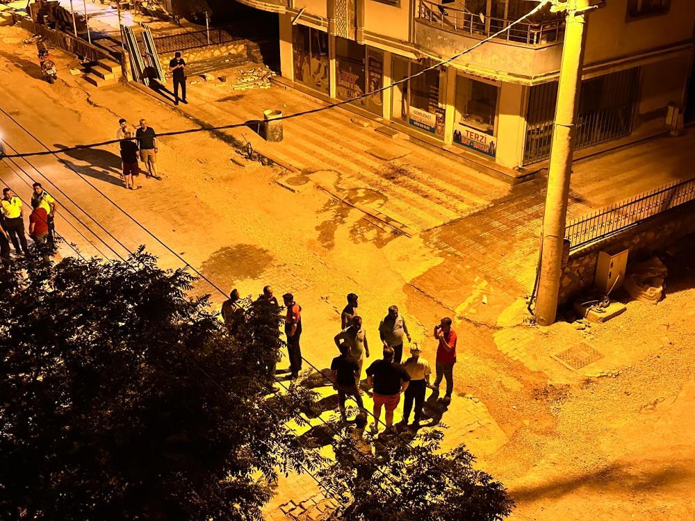 Adıyaman Besni’de bir apartmanda çıkan yangın paniğe neden oldu!