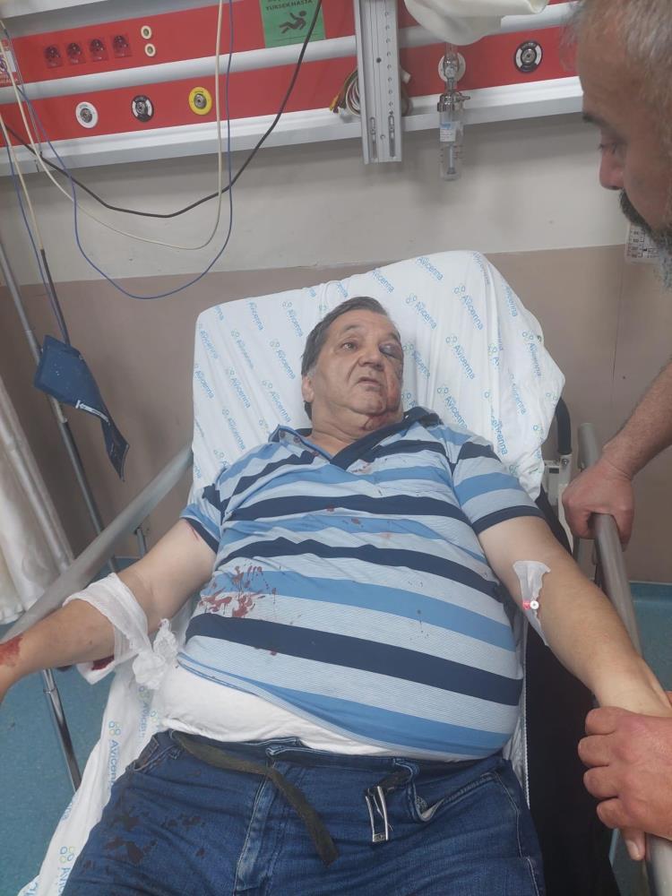 Bahçelievler’de yol verme tartışmasında taksici ağır yaralandı!