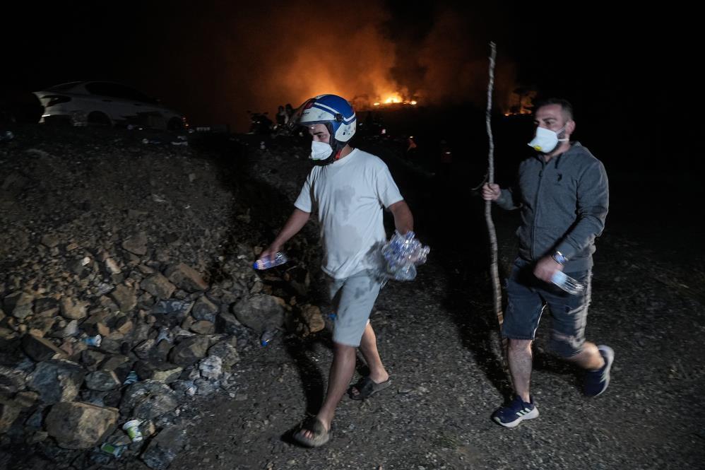 Bursa'da pet şişelerle alevlere karşı mücadele
