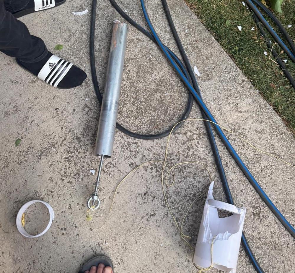 Kayseri’de roket paniği! Bir evin çatısına düştü