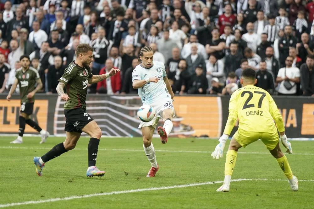 Beşiktaş farklı kazandı: Kartal Avrupa aşkına! 